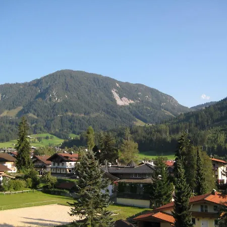 Appartements Bachler Brixen im Thale Exterior photo