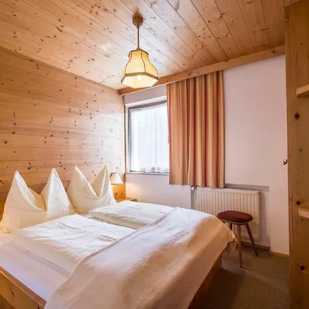 Appartements Bachler Brixen im Thale Exterior photo